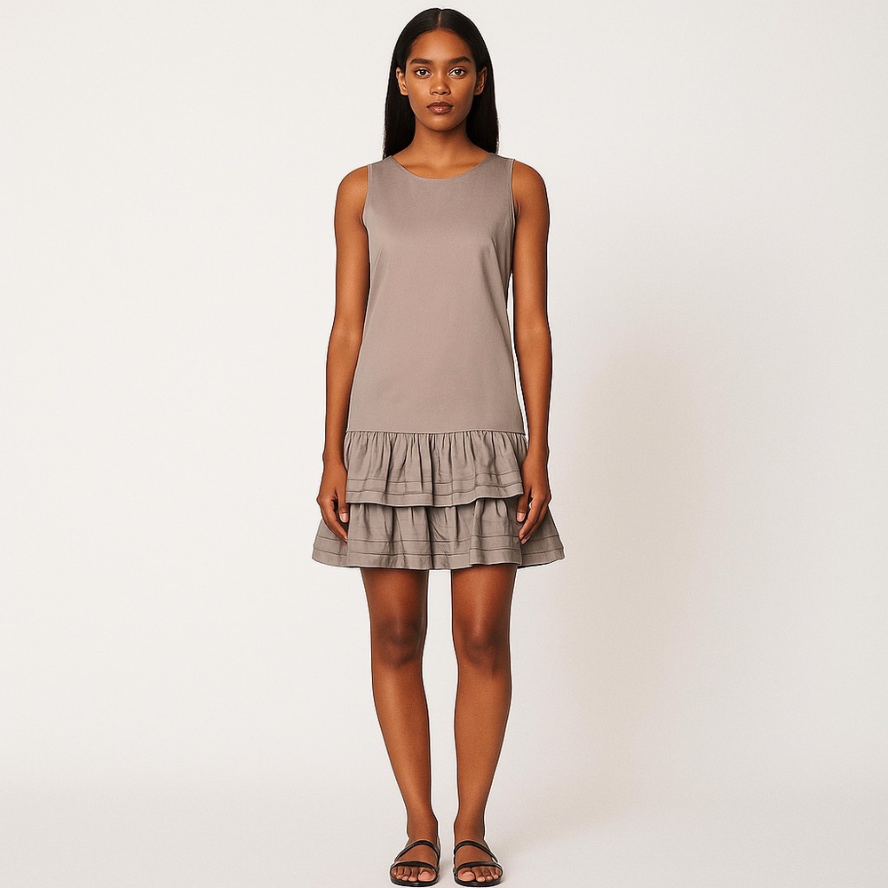 MOSCHINO Sleeveless Dress‎ with Ruffled Bottom Sz 6 US